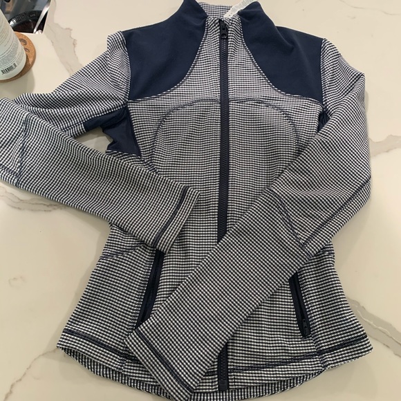 Lululemon True Navy Gingham Forme Jacket - Picture 1 of 6